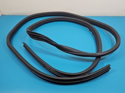 Прокладка двері розсувних задня права renault trafic iii фото №1