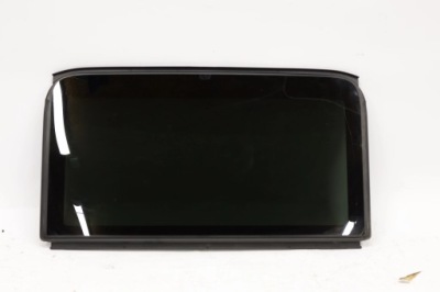 Audi q3 стекло крыша 8u0877072 задняя фото №1