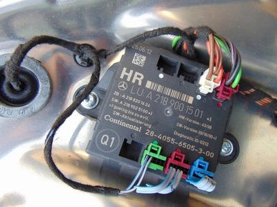 Модуль блок керування двері правий задня mercedes w204 універсал фото №1