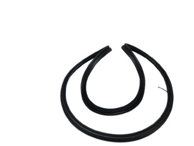 Opel cascada прокладка стекло задний крышки багажника 13420992 фото №1