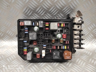 Коробка запобіжників opel astra k v 1.6 cdti фото №1