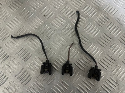 Mercedes колодка штекер форсунок 3 штуки 025545502 фото №1