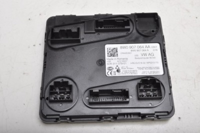 Audi a4 b9 модуль комфорту 8w0907064aa фото №1