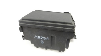 Opel meriva b корпус запобіжників фото №1