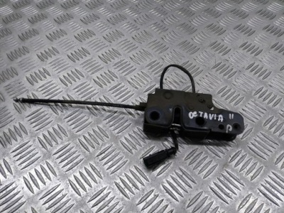 Замок передней капот skoda octavia ii 1.6 фото №1