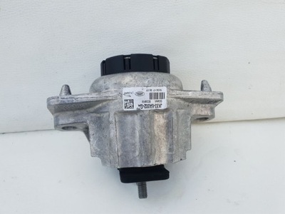 Jaguar f-pace 16- кронштейн подушка двигателя правая фото №1