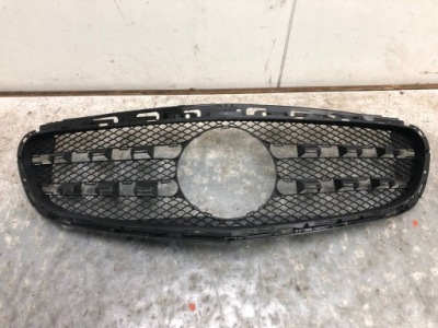 Решётка радиатора решётка радиатора mercedes w212 рестайлинг  a2128851400 фото №1