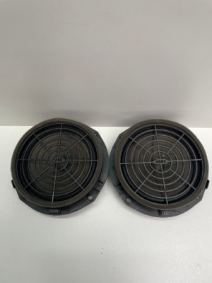 Динамик перед передний audi a1 8x 8x0035415c фото №1