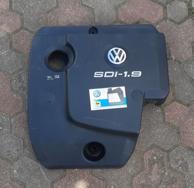 VW GOLF BORA POLO GAUBTAS VIRŠUTINĖ VARIKLIO 038103925L 