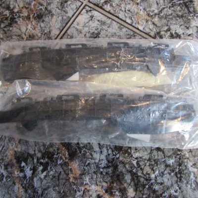 Auris ii hb направляющая бампера правый-левый задняя фото №1