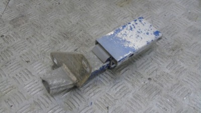 Audi a4 b5 відбійник зона деформації правий задня фото №1