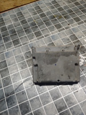 Блок управления двигателя 30743371 volvo v50 фото №1