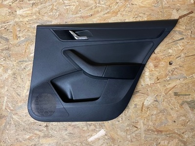 Обшивка двері правий задня задній skoda rapid sedan фото №1