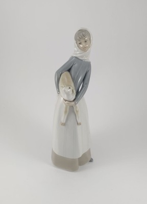 Duża Figurka Porcelanowa - Pasterka - LLADRO NAO