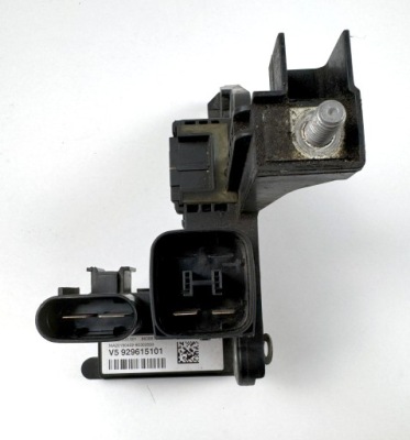 Запобіжник акумулятор - 929615101 - bmw f36 фото №1