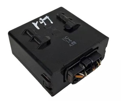 Реле toyota echo 8865052140 фото №1