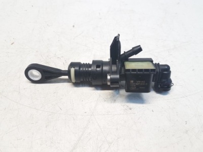 SKODA SCALA WYSPRZEGLIK 3C0927810D