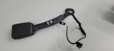 A3 8v рестайлинг  клипса поперечина пряжка правая правый  перед седан 8v0857756b фото №1