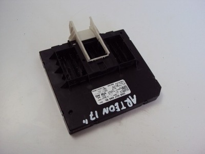 Модуль комфорта volkswagen оригинальный номер 5q0937086bl фото №1