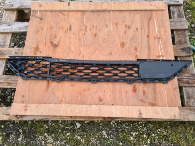 Hyundai tucson iii решётка бампера 86561-d7510 фото №1