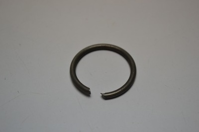 FIAT 126P ZABEZPIECZENIA HALF-AXLE RING  