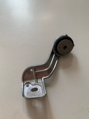 Citroen berlingo 2018- держатель кронштейн интеркулер фото №1