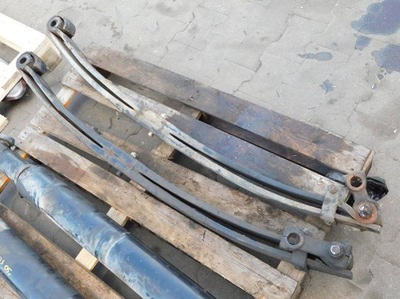 Iveco stralis pacer 260 05r ресора перед фото №1