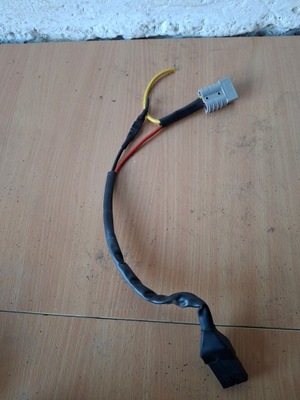 Wózek inwalidzki elektr. Quickie Tango Kabel prądowy