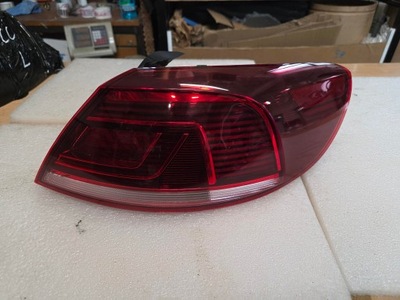 Лампа led задняя правая vw passat cc lift 2016 3c8945208 фото №1