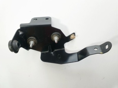 Кронштейн насоса abs mitsubishi asx lift 1.6 фото №1