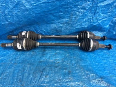 Grand cherokee wk2 3,0 lift привідний вал задня задня l = p p68193666aa фото №1