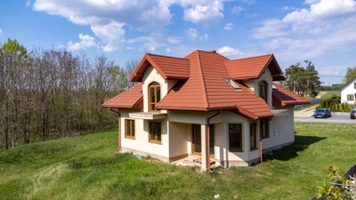 Dom, Górno, 276 m²