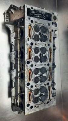 Головка двигуна r6110162601 chrysler pt cruiser 2.2 crdi фото №1