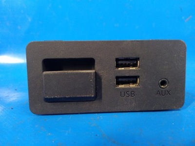 Usb разъем mazda mx-5 15 n243-66-9u0a фото №1