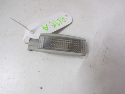 Лампа освітлення кабіни seat altea фото №1