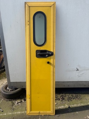 Двері ліва контейнер dhl poczta niemiecka фото №1