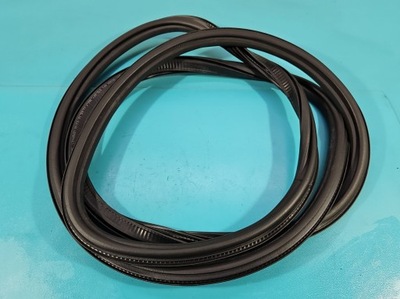 Прокладка двері перед права karoq 2017- фото №1