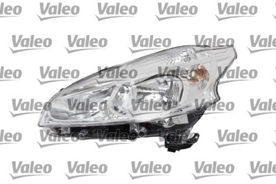 ФАРА PEUGEOT 208 03.12-05.15 PR VAL044745