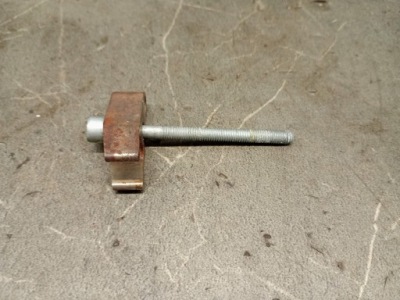 Подножка кронштейн впрыска mercedes w211 320cdi 3.0 фото №1