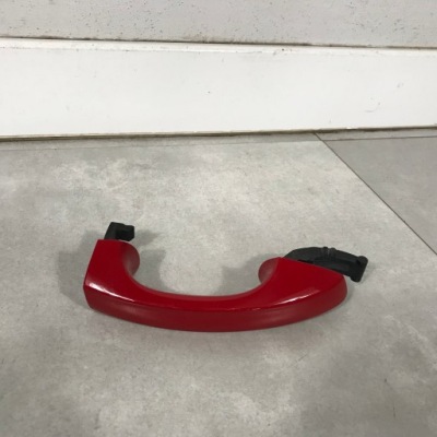 Vw golf vii ручка права перед 5g0837206 фото №1