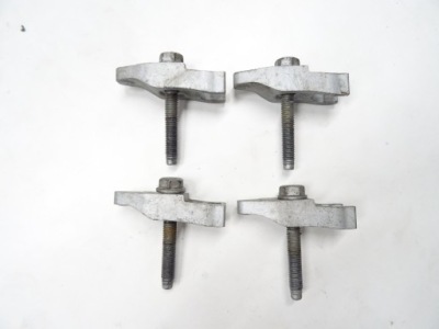 Opel astra k кріплення кронштейн форсунки фото №1