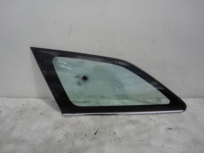 Toyota auris ii kombi стекло левая задняя хром 2012- фото №1