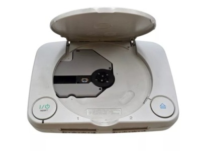 KONSOLA PS ONE + 3 PADY