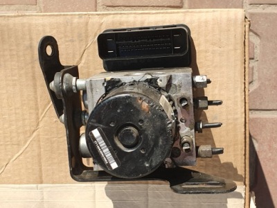 Насос модуль abs jeep grand cherokee wk 05-07 b фото №1