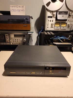 Magnetowid VHS Panasonic J- 35