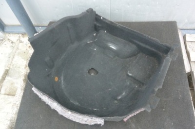 Обшивка багажника maserati quattroporte vi фото №1