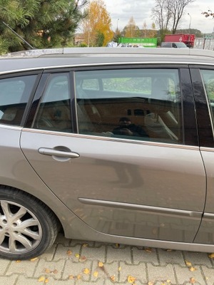 Двері laguna iii kombi teknd фото №1