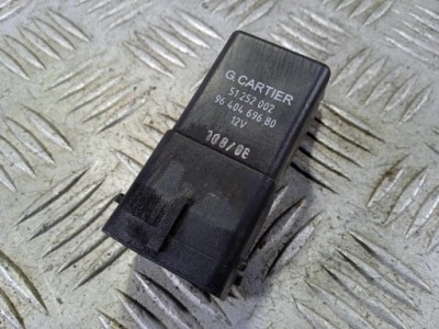 Реле свічка розжарювання citroen c3 9640469680 фото №1