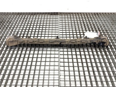 Напрямна бампера задня середній renault arkana i 1.5 94km напрямна фото №1