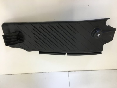 Подножка подножка audi a4 b7 8e1864777 фото №1
